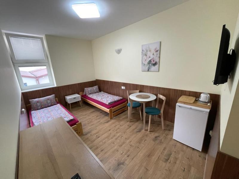 Noclegi Ruda Slaska Buitenkant foto